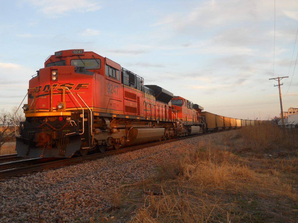 BNSF 9247  26Feb2011  Rear of a SB train with Coal at Jefferson and the Old Iowa Park Road